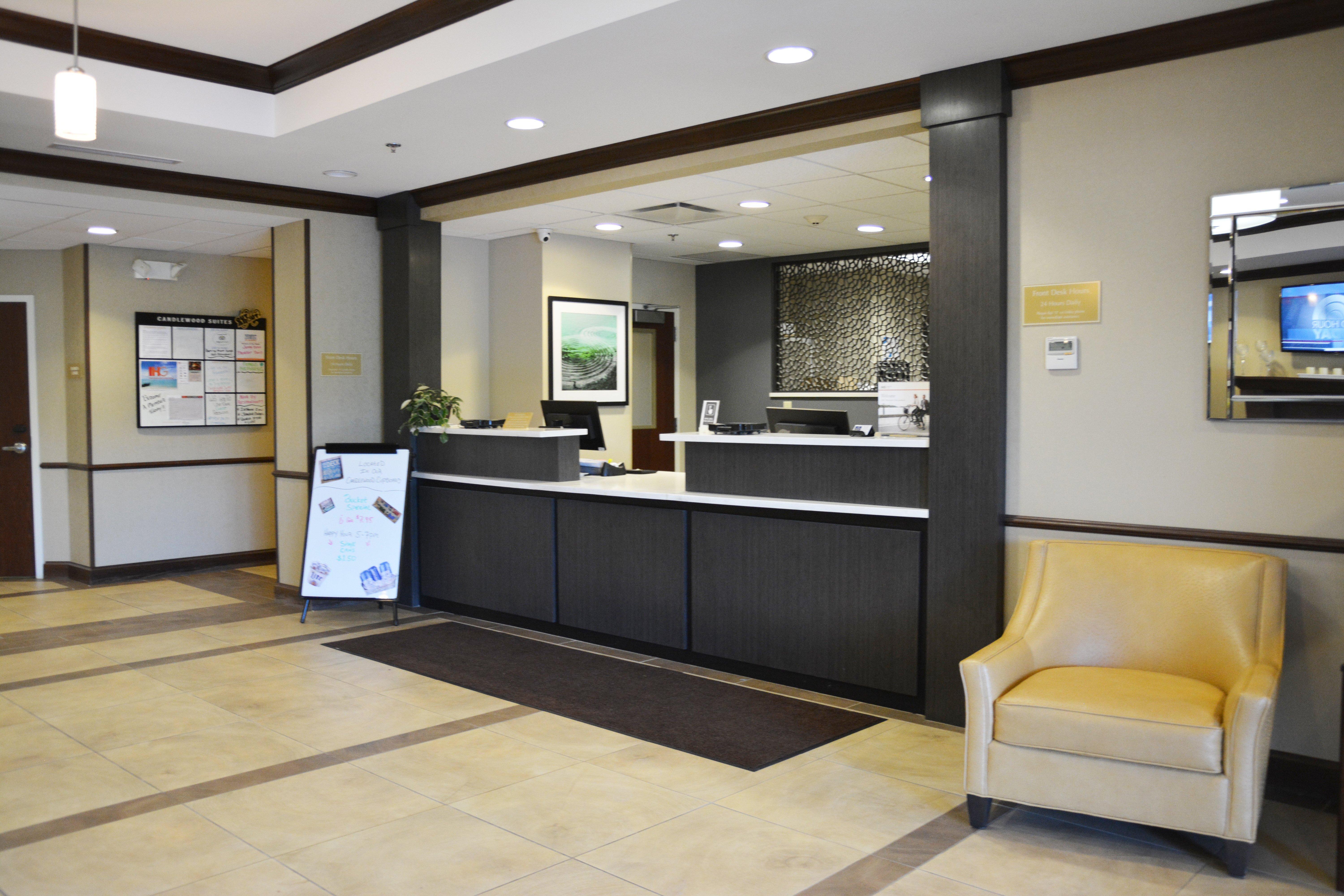 Candlewood Suites Youngstown W - I-80 Niles Area, An Ihg Hotel Austintown Extérieur photo